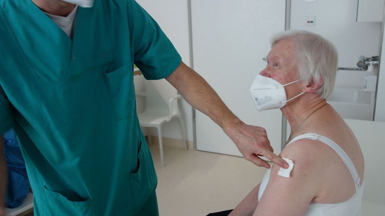 Immanuel Klinikums Bernau Herzzentrum Brandenburg - Krankenhaus Bernau unterstützt Impfkamapagne im Landkreis Barnim Immanuel Klinikums Bernau Herzzentrum Brandenburg - Krankenhaus Bernau unterstützt Impfkamapagne im Landkreis Barnim